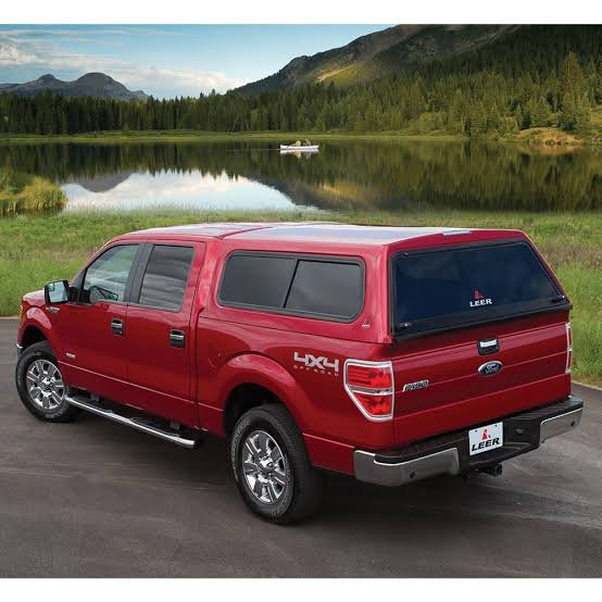 LEER 100XQ Ford F-150 Truck Cap product image