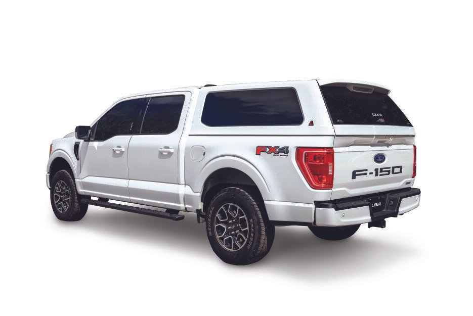 LEER 100XQ Truck Cap