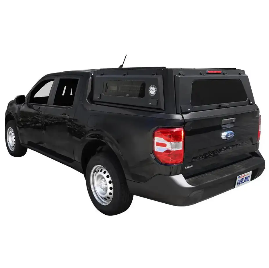 LEER cap on overland pickup